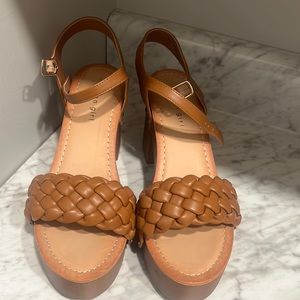 Madden Girl size 9 sandals